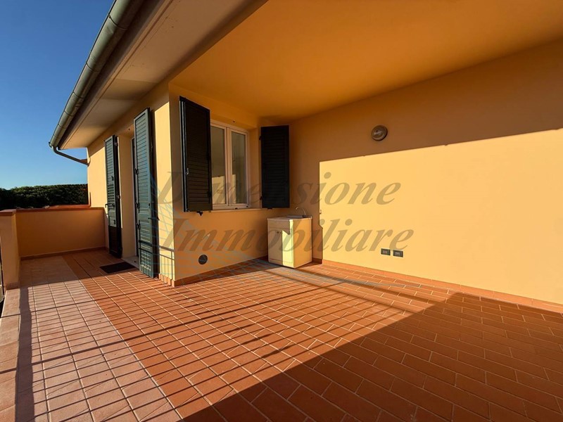 Quadrilocale in Vendita a Rosignano Marittimo, zona Rosignano Solvay, 215'000&euro;, 78 m², con Box