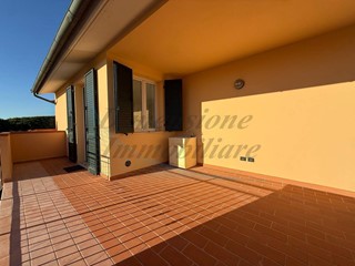 Quadrilocale in Vendita a Rosignano Marittimo, zona Rosignano Solvay, 215'000&euro;, 78 m², con Box