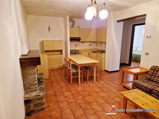 Trilocale in Vendita a Corteno Golgi, 79'000&euro;, 64 m²