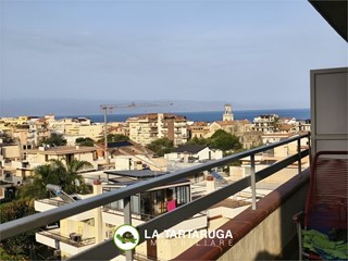 Bilocale in Vendita a Santa Teresa di Riva, 80'000&euro;, 51 m²