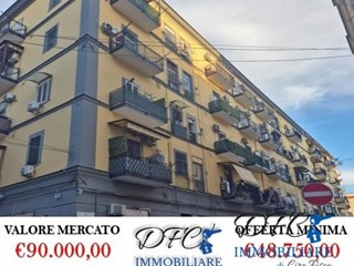 Trilocale in Vendita a Napoli, 48'750&euro;, 40 m²