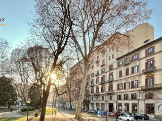 Quadrilocale in Vendita a Torino, 695'000&euro;, 150 m²