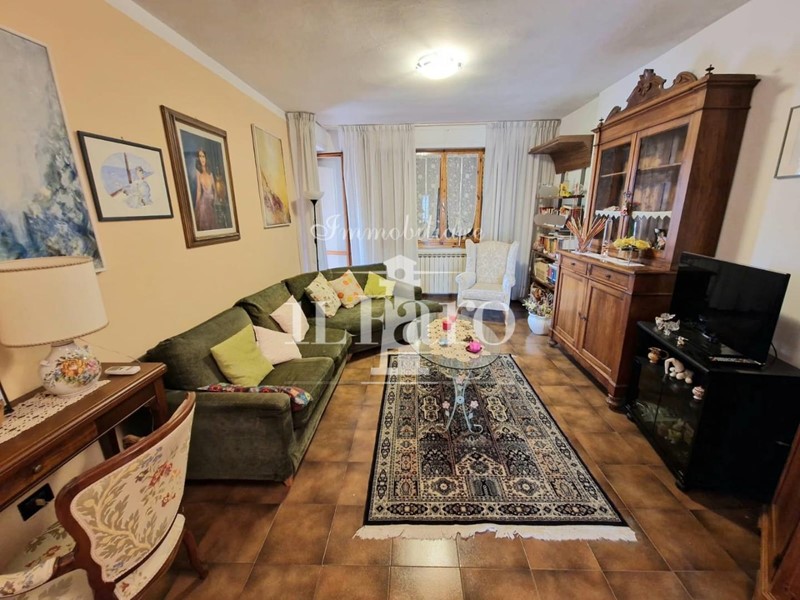 Appartamento in Vendita a Campi Bisenzio, 289'000&euro;, 121 m², con Box