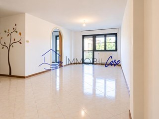 Appartamento in Vendita a Pisa, 340'000&euro;, 109 m², con Box