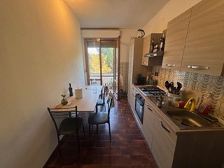 Appartamento in Affitto a Pisa, 400&euro;, 80 m², arredato