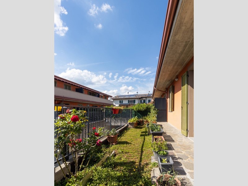 Quadrilocale in Vendita a Stezzano, 350'000&euro;, 145 m²