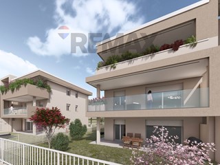 Trilocale in Vendita a Cavenago di Brianza, 330'000&euro;, 125 m²