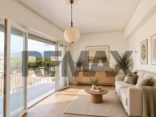 Appartamento in Vendita a Viareggio, 270'000&euro;, 97 m²