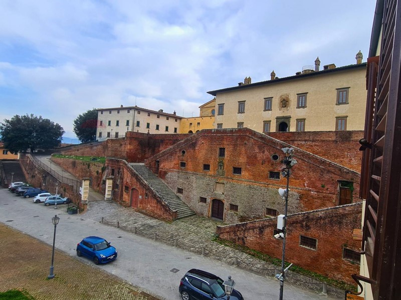 Trilocale in Vendita a Cerreto Guidi, 75'000&euro;, 67 m²