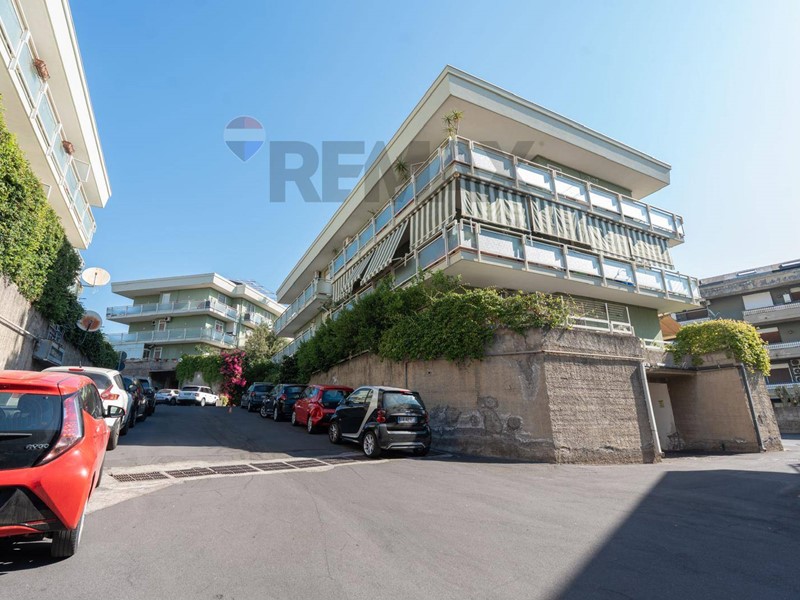 Appartamento in Vendita a San Gregorio di Catania, 265'000&euro;, 153 m²