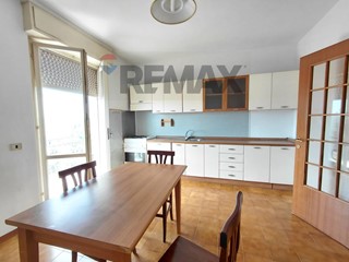 Quadrilocale in Vendita a Osimo, 157'000&euro;, 106 m²