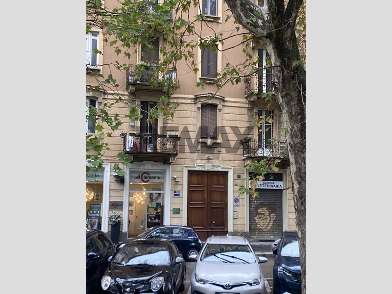 Trilocale in Affitto a Milano, 1'900&euro;, 70 m²