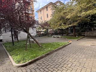Trilocale in Affitto a Milano, 450&euro;, 72 m²