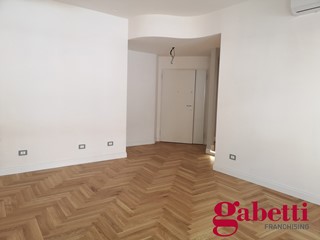 Trilocale in Vendita a Roma, 415'000&euro;, 67 m²