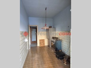 Trilocale in Vendita a Cologno Monzese, 190'000&euro;, 92 m²