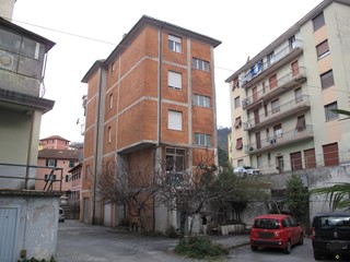 Quadrilocale in Vendita a Serra Riccò, 49'578&euro;, 109 m²