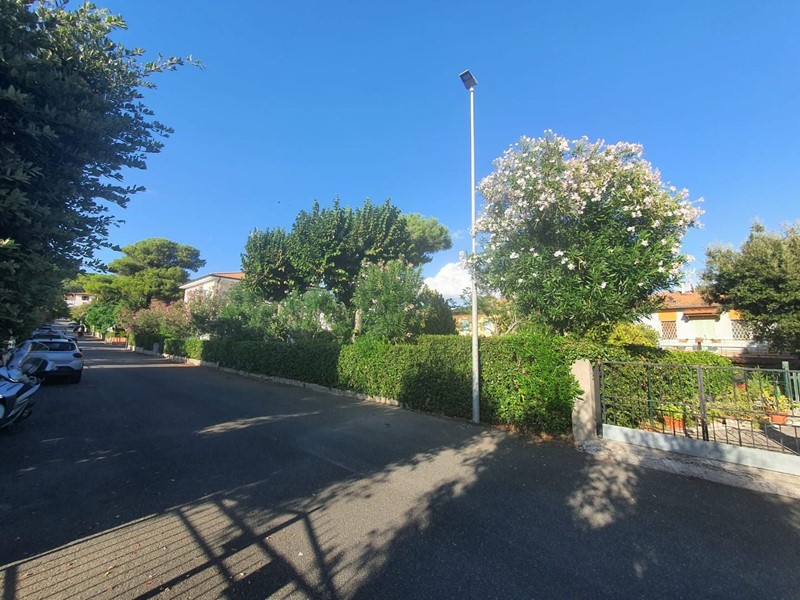Appartamento in Vendita a Rosignano Marittimo, zona Castiglioncello, 289'000&euro;, 130 m², arredato, con Box