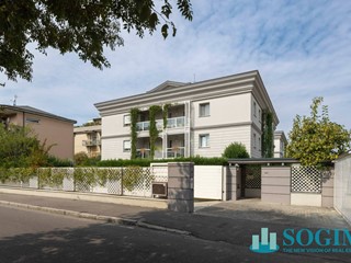 Trilocale in Vendita a Monza, 260'000&euro;, 60 m²