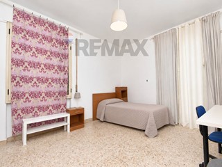 Appartamento in Vendita a Catania, 190'000&euro;, 140 m²