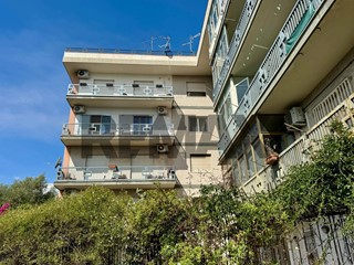 Appartamento in Vendita a Catania, 235'000&euro;, 140 m²