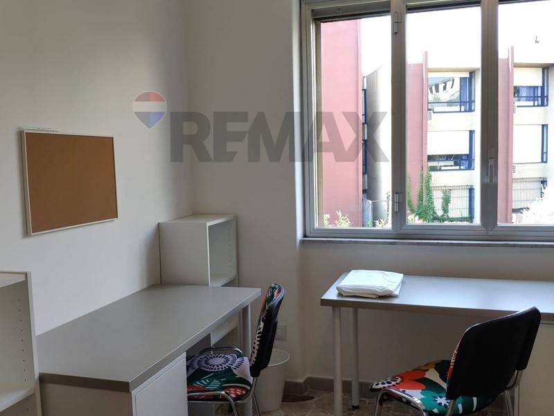 Appartamento in Vendita a Catania, 190'000&euro;, 140 m²