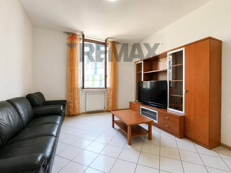 Trilocale in Vendita a Milano, 299'000&euro;, 83 m²