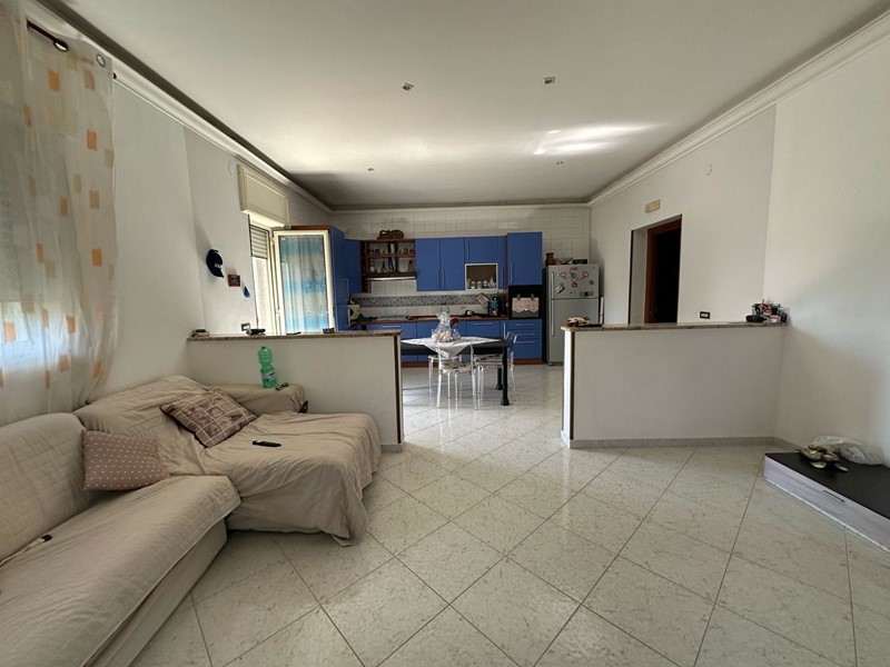 Trilocale in Affitto a Marano di Napoli, 700&euro;, 120 m²
