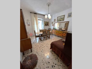 Trilocale in Vendita a Modugno, 140'000&euro;, 118 m²