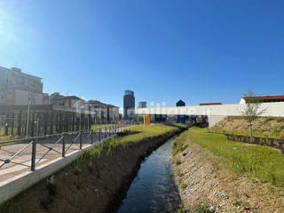Trilocale in Vendita a Milano, 289'000&euro;, 75 m², arredato