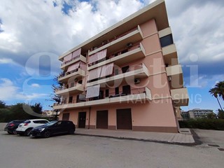 Bilocale in Vendita a Siracusa, 110'000&euro;, 76 m²