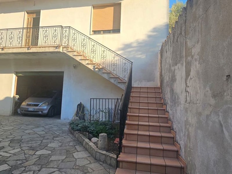 Appartamento in Vendita a Fluminimaggiore, 89'000&euro;, 135 m²