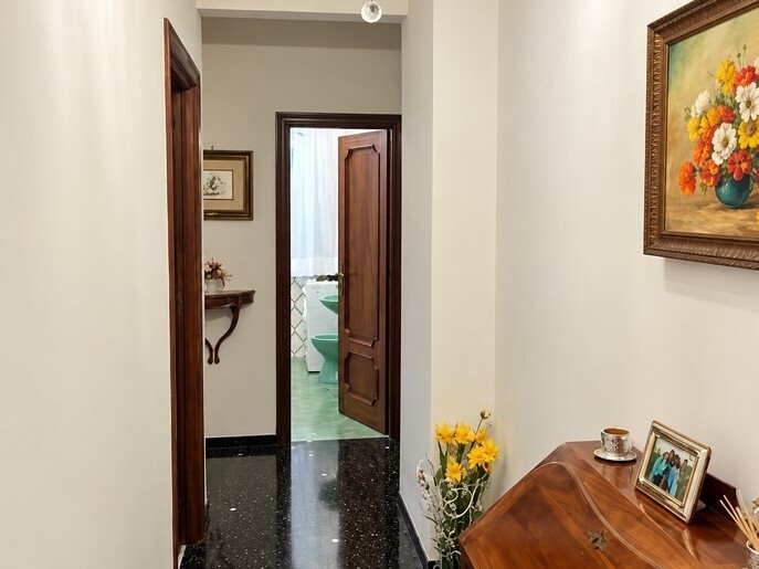 Appartamento in Vendita a Genova, 67'500&euro;, 72 m²