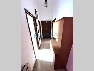 Trilocale in Vendita a La Spezia, zona Centro, 120'000&euro;, 65 m²