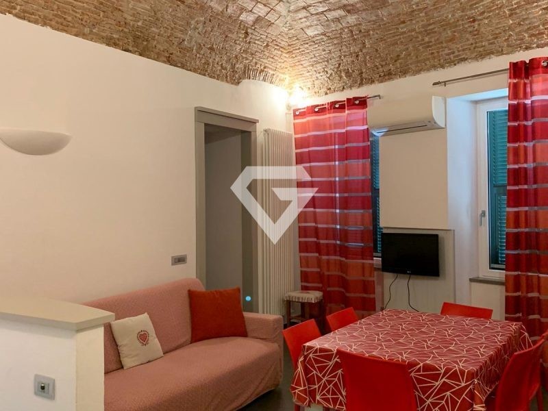 Appartamento in Affitto a Loano, 1'200&euro;, 95 m², arredato