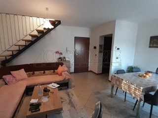 Quadrilocale in Vendita a Campodoro, 120'000&euro;, 107 m², con Box