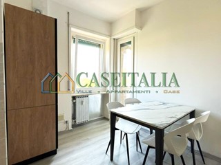 Appartamento in Affitto a Ivrea, 700&euro;, 110 m²