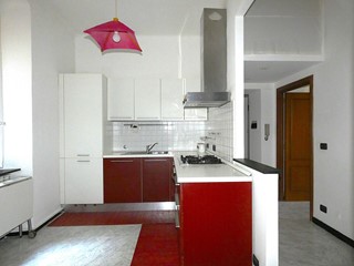 Appartamento in Vendita a Genova, zona Oregina, 95'000&euro;, 60 m², arredato