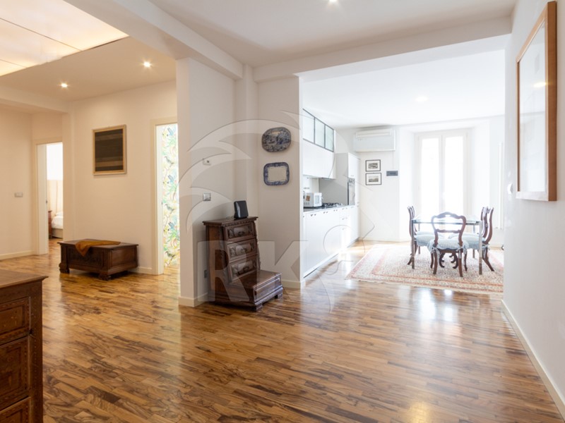 Quadrilocale in Vendita a Bologna, 540'000&euro;, 111 m²