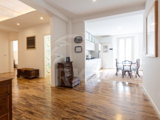 Quadrilocale in Vendita a Bologna, 540'000&euro;, 111 m²
