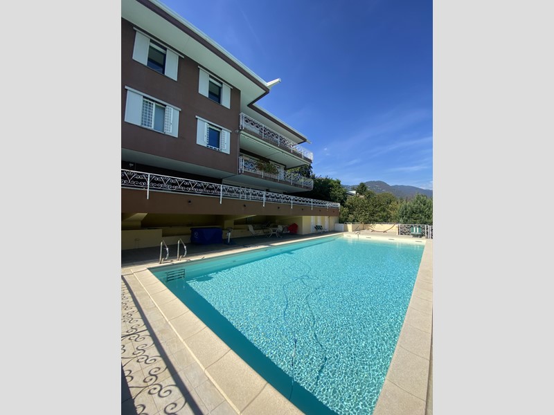 Trilocale in Vendita a Como, 610'000&euro;, 107 m², con Box