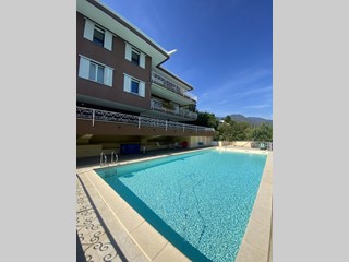 Trilocale in Vendita a Como, 610'000&euro;, 107 m², con Box