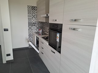Trilocale in Affitto a Torino, zona Pozzo Strada, 950&euro;, 80 m², arredato