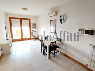 Bilocale in Affitto a Roma, zona Laurentina, 830&euro;, 50 m², arredato