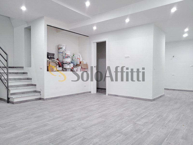 Trilocale in Affitto a Napoli, zona Vomero, 1'300&euro;, 104 m²