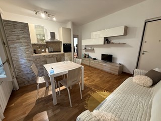 Quadrilocale in Vendita a La Spezia, zona Periferia EST, 138'000&euro;, 69 m², arredato