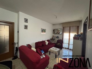 Trilocale in Vendita a Martinsicuro, 60'000&euro;, 77 m²