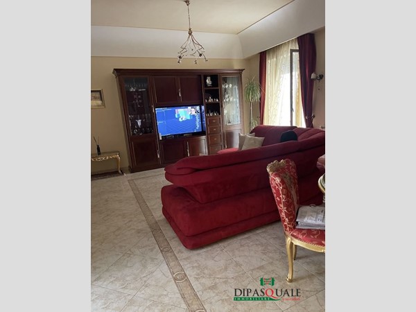 Appartamento in Vendita a Ragusa, 128'000&euro;, 140 m²