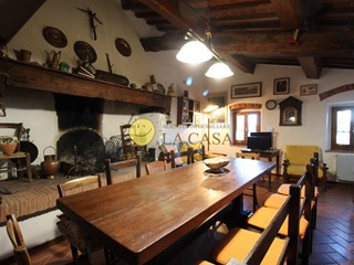 Quadrilocale in Vendita a Figline e Incisa Valdarno, zona Stecco, 140'000&euro;, 87 m²