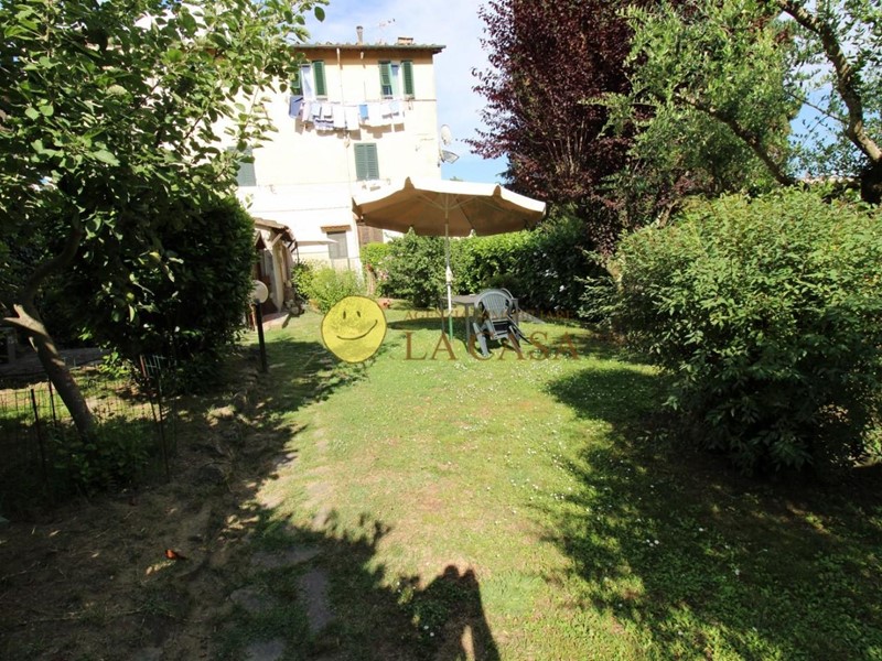 Trilocale in Vendita a Figline e Incisa Valdarno, zona La Massa, 150'000&euro;, 60 m²