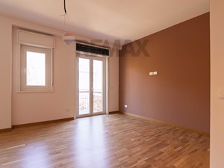 Trilocale in Vendita a Catania, 169'000&euro;, 85 m²
